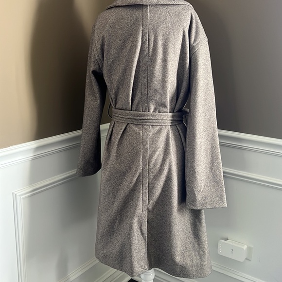 Womens wrap coat NWT XS, brown. - Picture 4 of 5